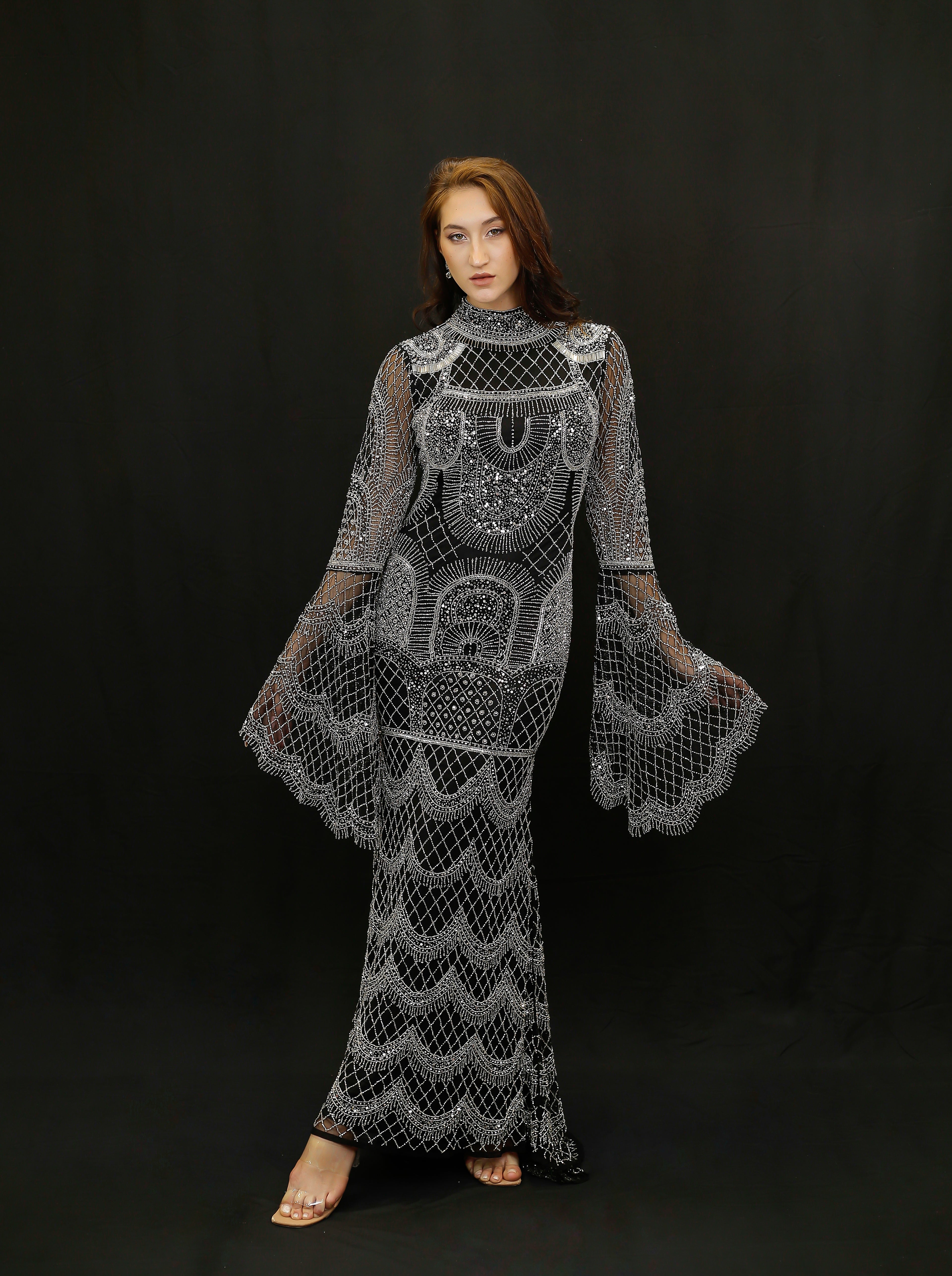 Gold Lines خطوط الذهب Oltin chiziqlar